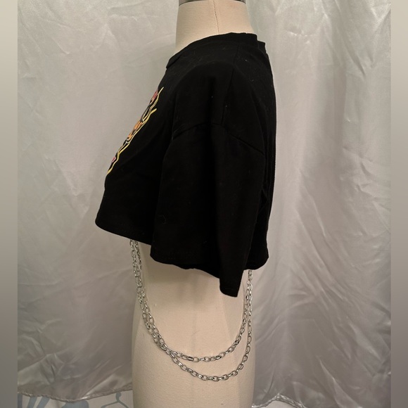 Korean Chain Crop Top - Picture 2 of 7